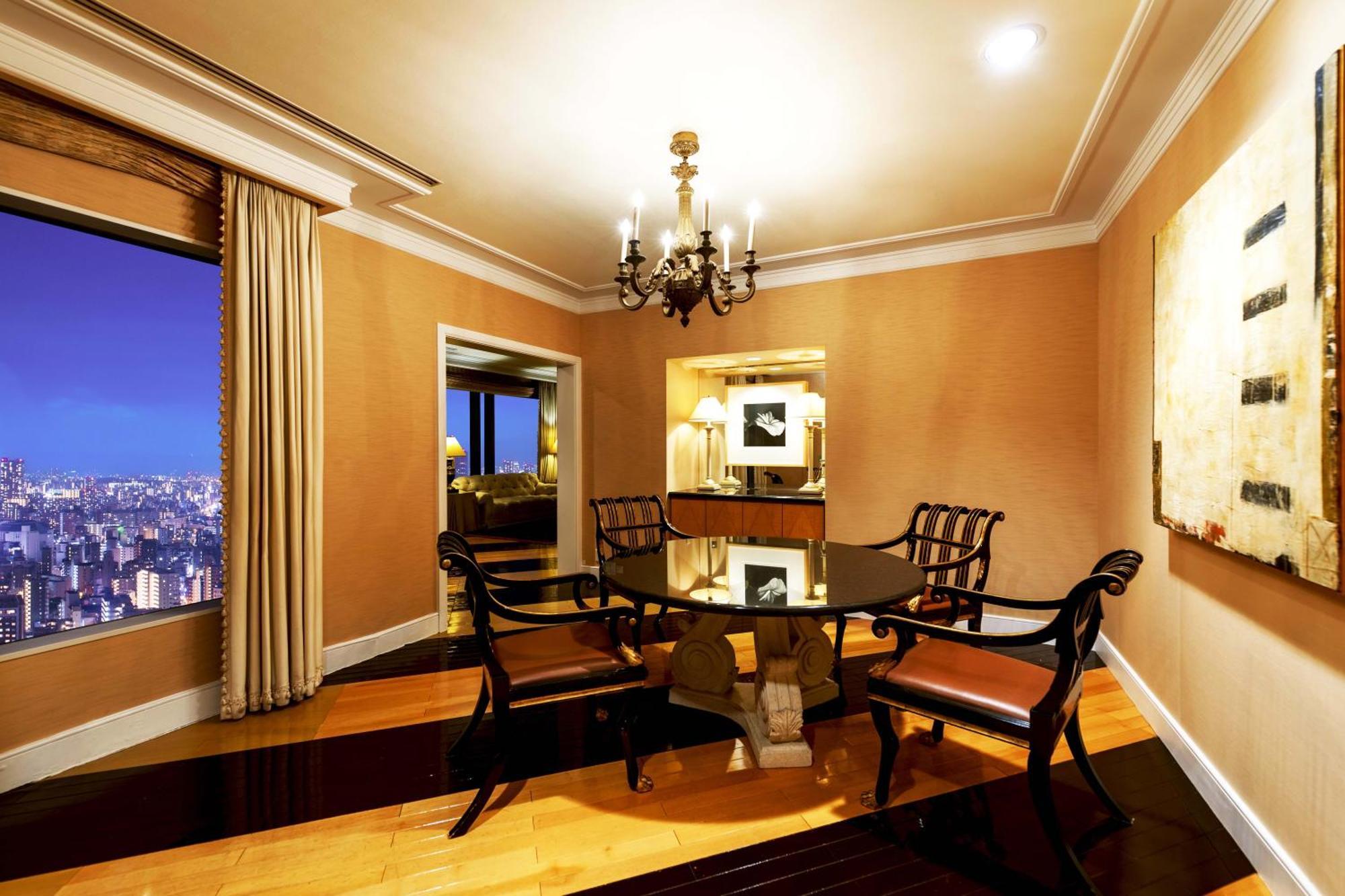 Hotel Hankyu International Osaka Luaran gambar