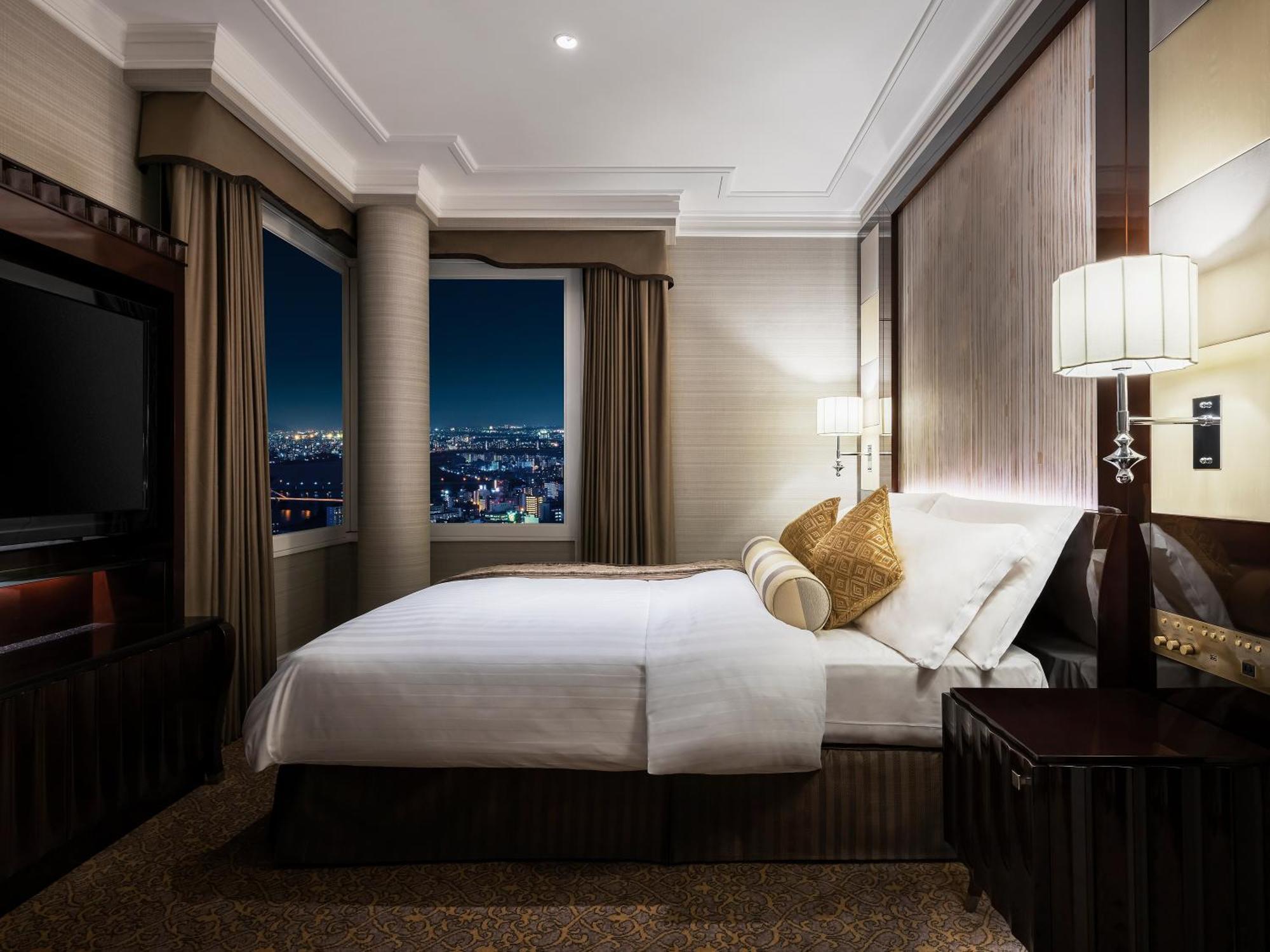Hotel Hankyu International Osaka Luaran gambar